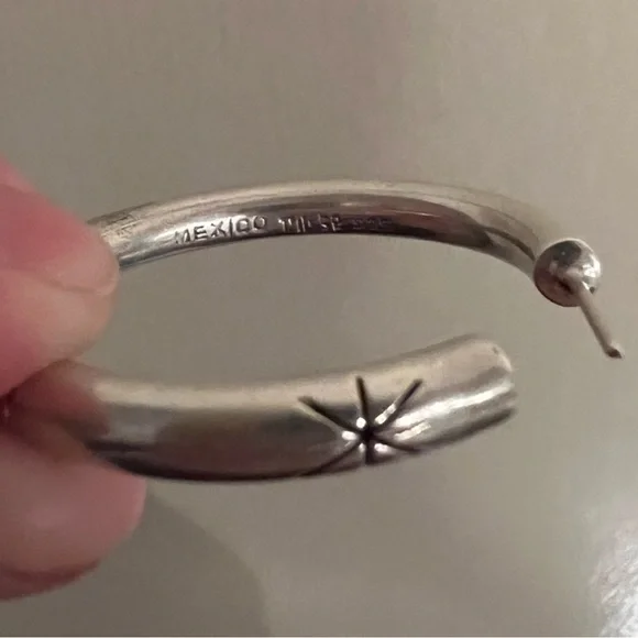 Taxco Sterling Silver Vintage Geometric Design Earrings - Picture 5 of 5